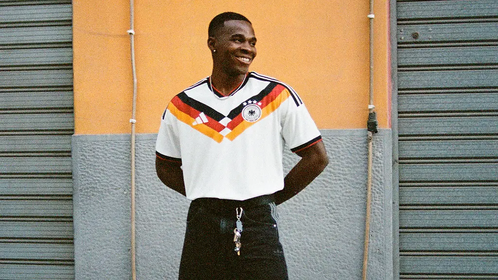 So stylen Sie das Deutschland-WM-Trikot 2026 im Alltag