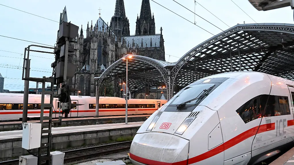 Bahnverkehr in Deutschland: Bedeutung von GSM-R und die Auswirkungen bei Ausfall