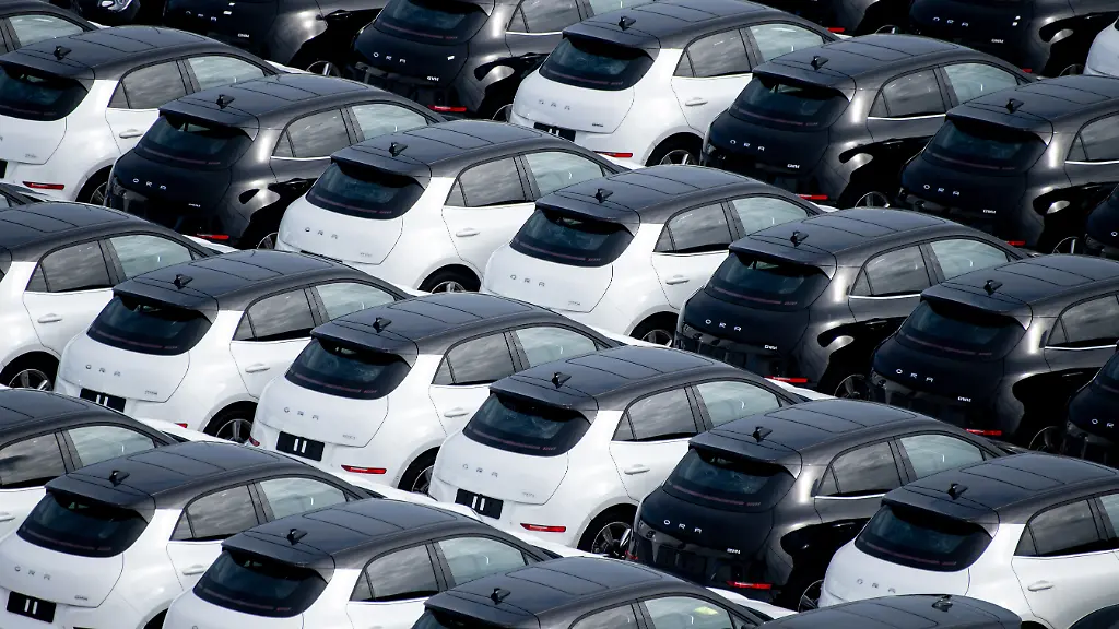 Chinas Automarkt fällt unerwartet