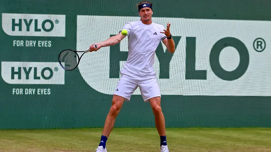Zverev besiegt Qualifikanten in spannendem Match