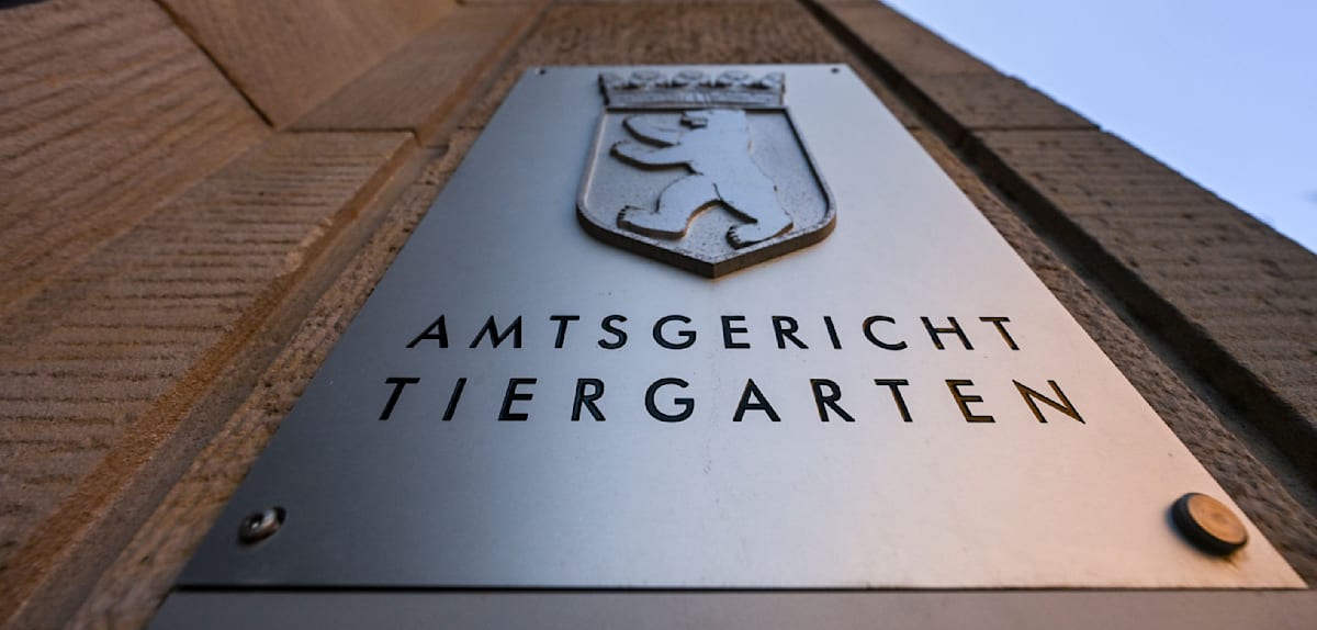 Berlin: Gericht verhängt Bewährungsstrafe nach tödlichem Raserei-Unfall