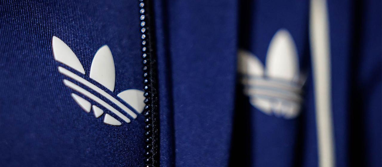Adidas-Aktie erholt sich nach anfänglichen Verlusten durch WM-Aus
