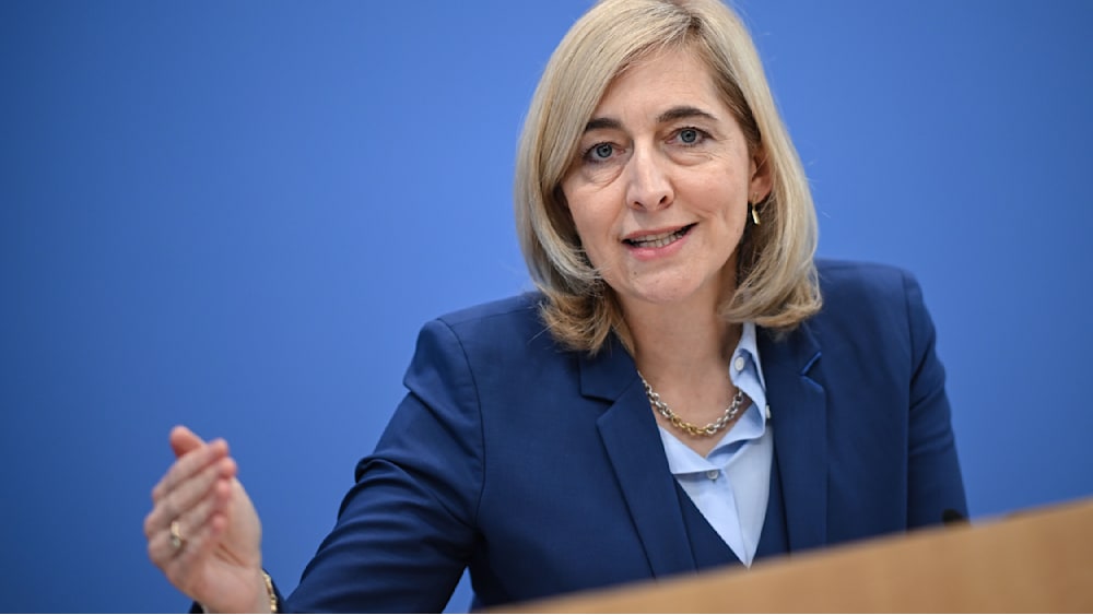 Widerstand gegen Warkens Reformvorschläge zur Pflegeversicherung
