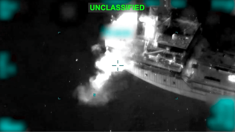 US-Militär greift Tanker im Golf von Oman an