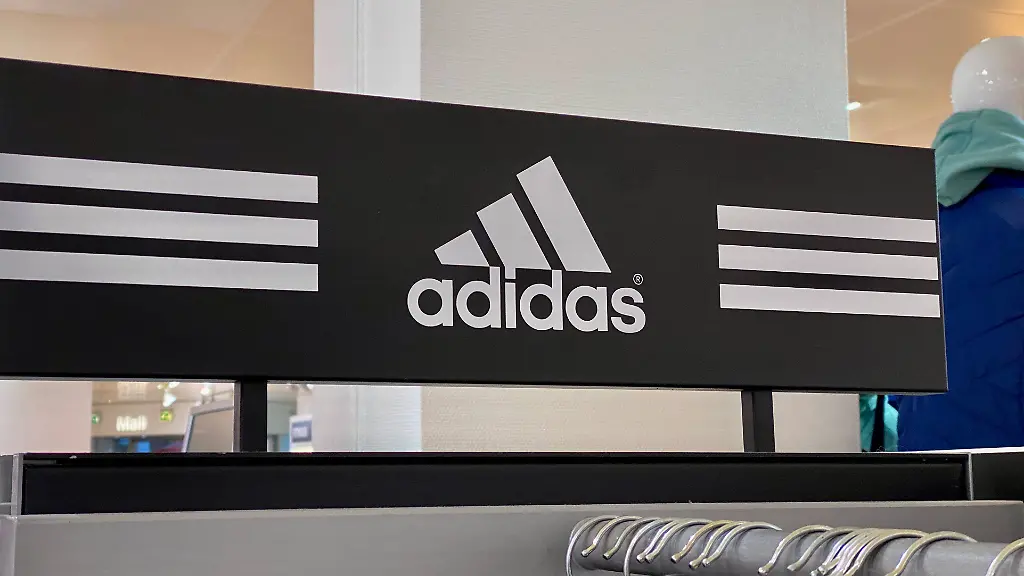 Adidas Prime Day Angebote: Sneaker, Shorts und mehr