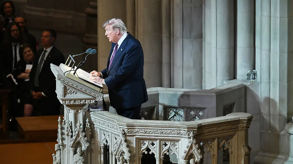 Trump ehrt Lindsey Graham als “amerikanisches Original”