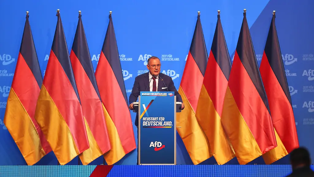 AfD-Parteitag: Forderung nach Regierungsbeteiligung und Proteste in Erfurt