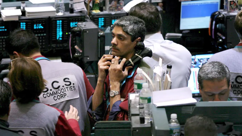 KI und Ölpreis unter Druck: Spannung an der Wall Street