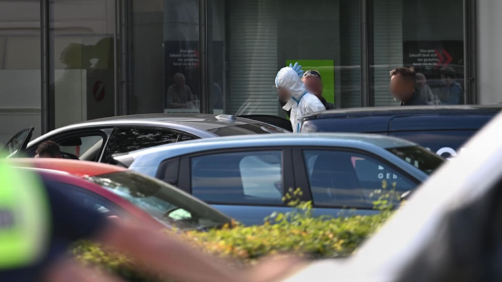 Drama mit Messer in Regensburg: Geiselnehmer festgenommen