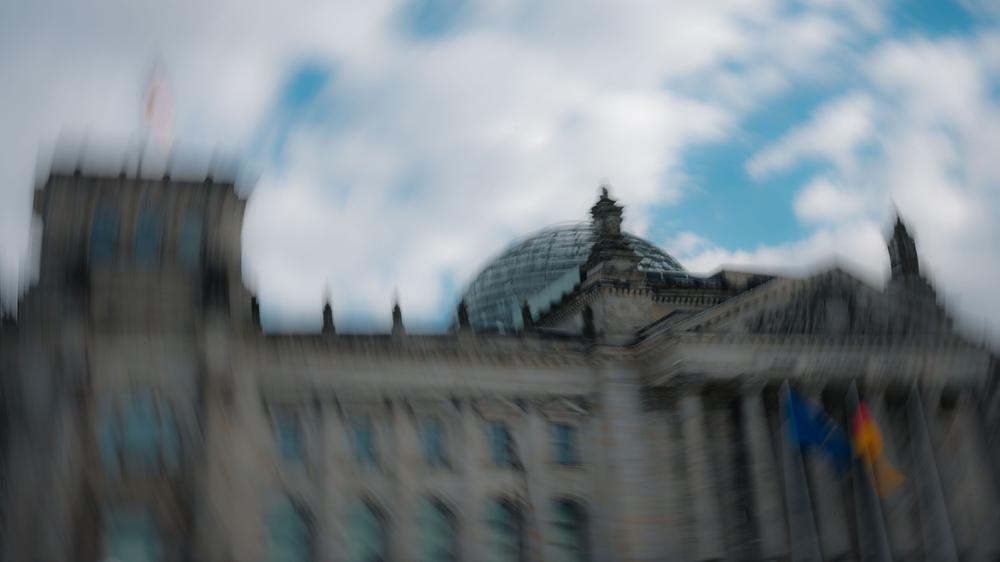 Vertrauen in den Staat auf historischem Tiefpunkt