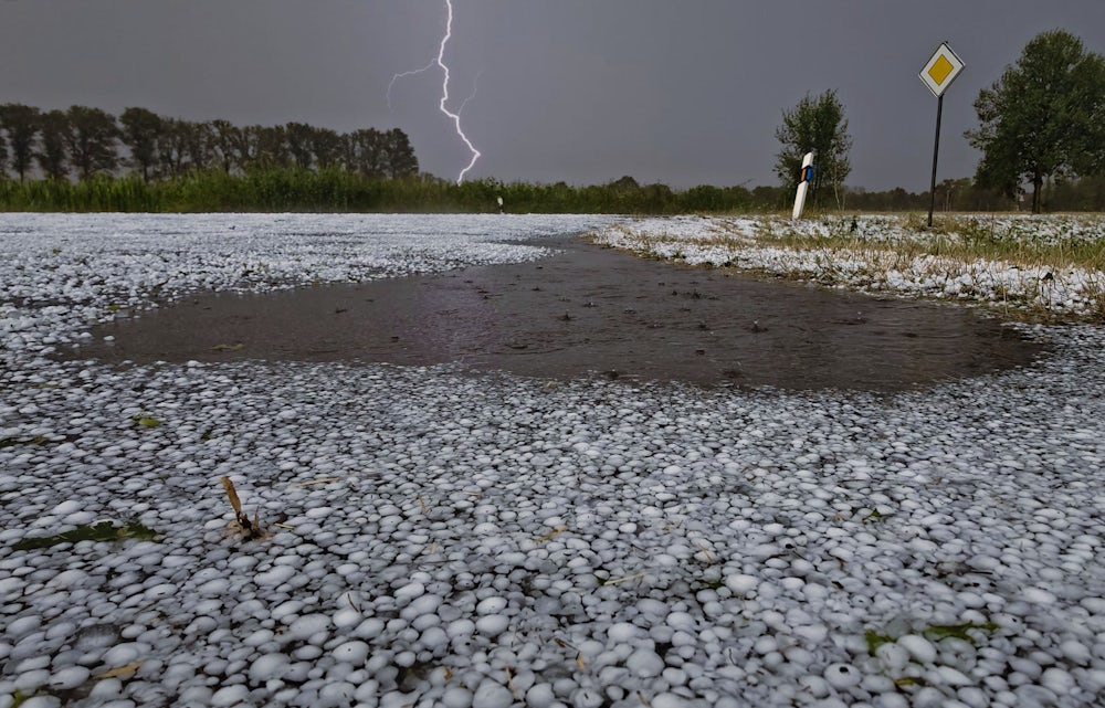 Wetterwarnungen: Hitze und heftige Gewitter in Deutschland