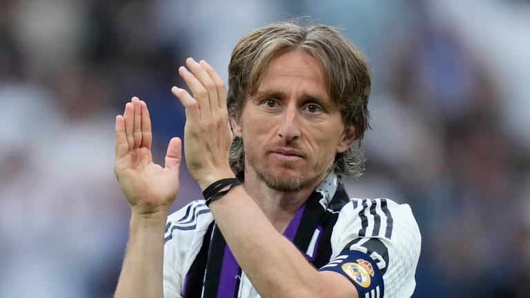 Transfermarkt-News: Luka Modric verlängert bei Milan