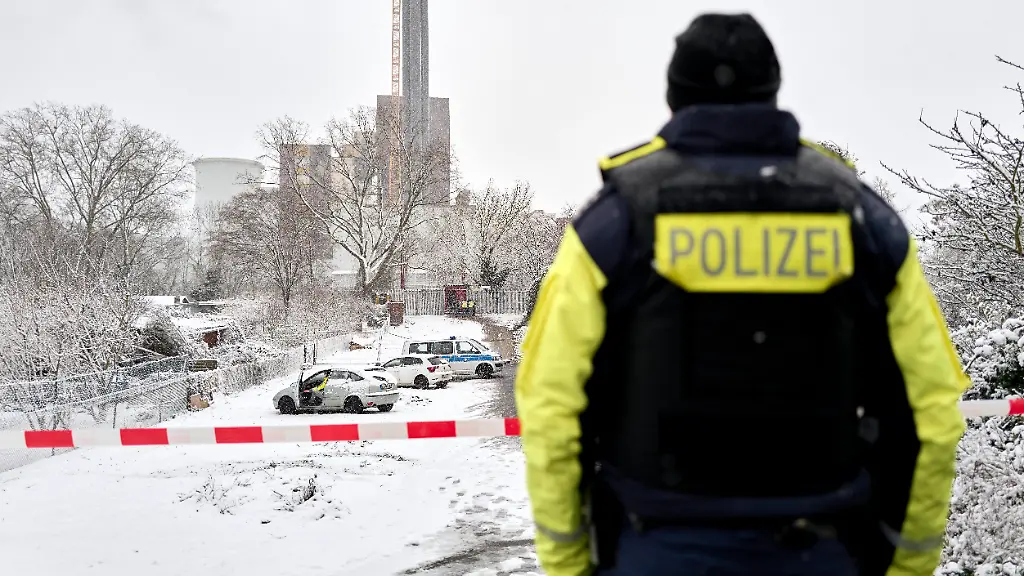 Internationale Zusammenarbeit zur Bekämpfung linksextremistischer Terroristen