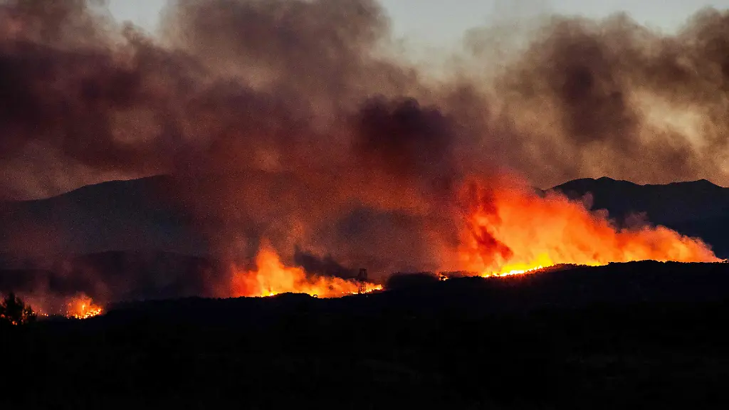 Waldbrände in Südfrankreich: Tausende Evakuiert