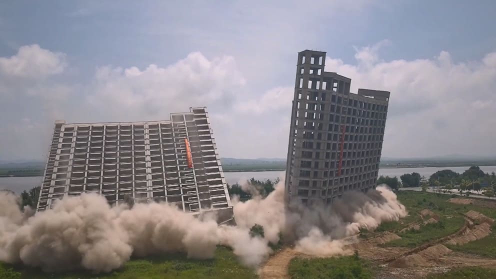 Gebäudesprengung in China