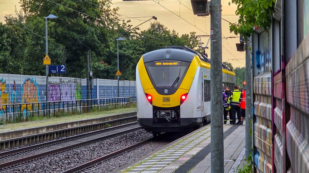 Tatort Deutsche Bahn: Schwere Verletzung nach Sturz aus Zug