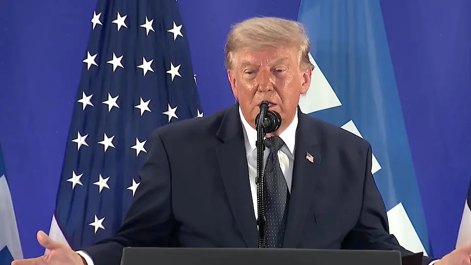 Trump kritisiert WM-Strategien und Fußballentscheidungen
