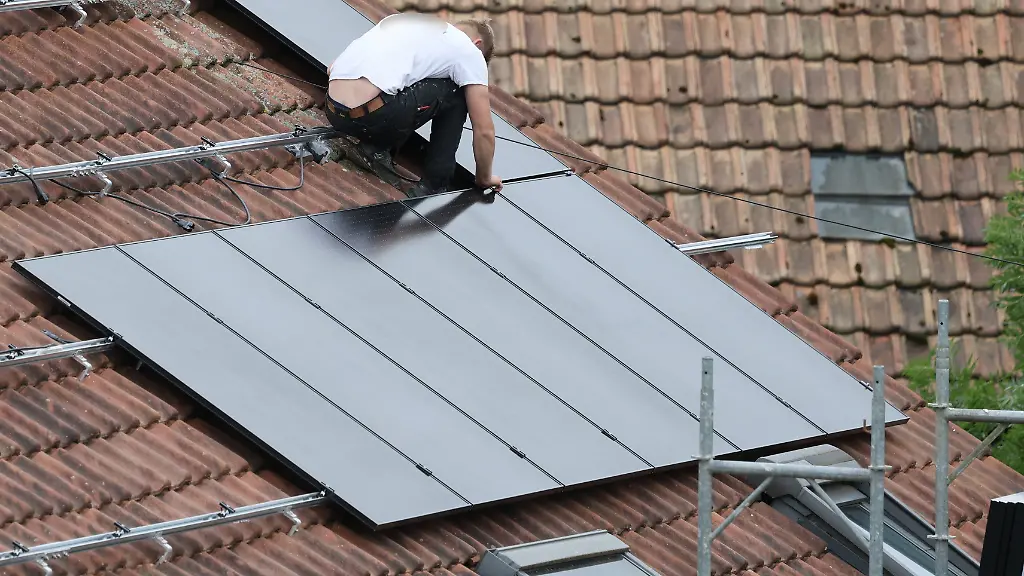 Solaranlagen-Wachstum in Deutschland durch politische Faktoren