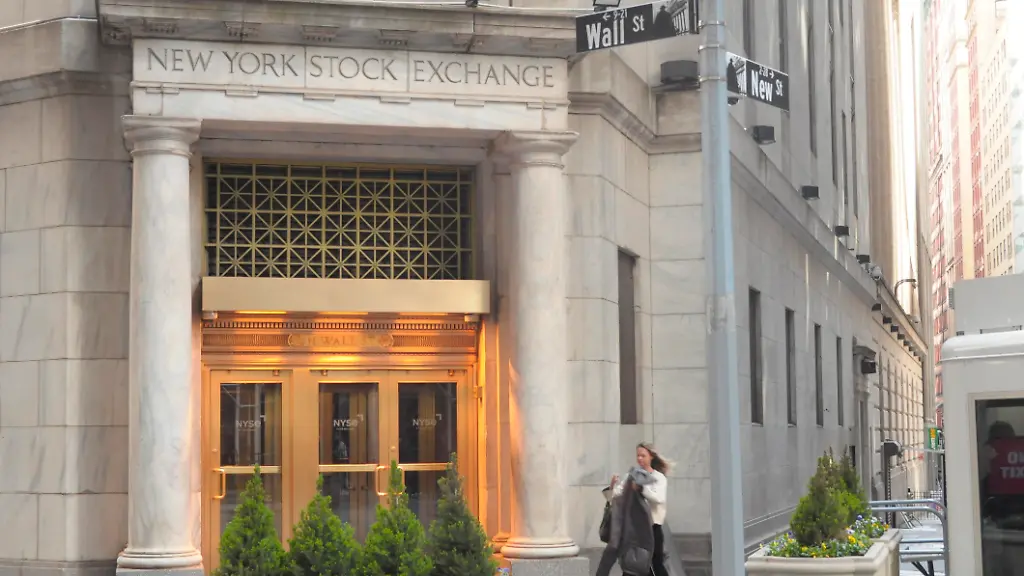 Nervosität an der Wall Street: Spannungen belasten Aktienmärkte