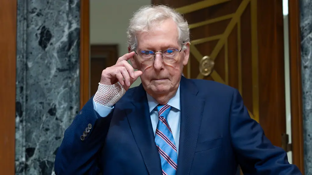 Druck auf Senator McConnell wegen Gesundheitszustand
