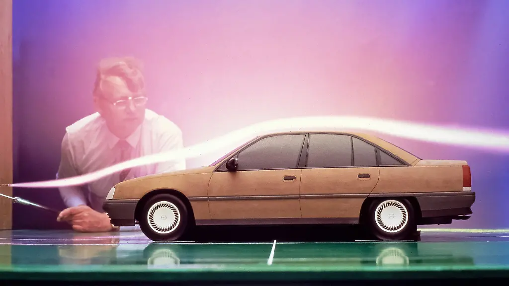 Zeitenwende vor 40 Jahren: Opel Omega – Eine aerodynamische Revolution