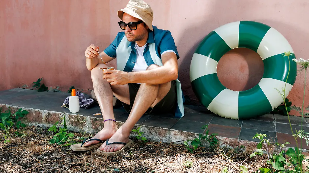 Luftiges Style-Upgrade: Sieben Flip-Flop-Alternativen, die Männer 2026 rocken