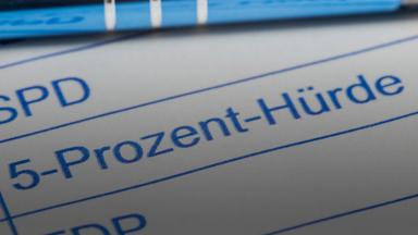Debatte über die Senkung der Fünf-Prozent-Hürde bei Wahlen