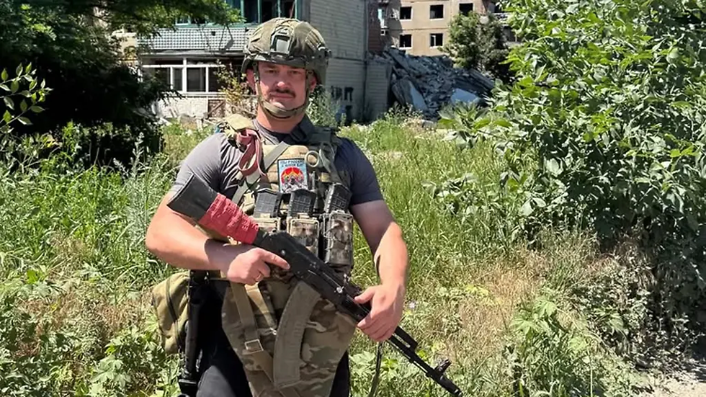 AfD-Influencer Noah Krieger in der Kritik wegen Unterstützung für Russland