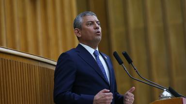 Özgür Özel gründet die Yeni-Partei in der Türkei
