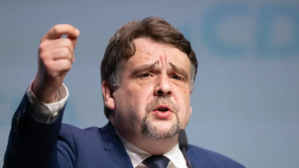 Rente nach 45 Arbeitsjahren: CDU-Sozialflügel kontert Rentenplan