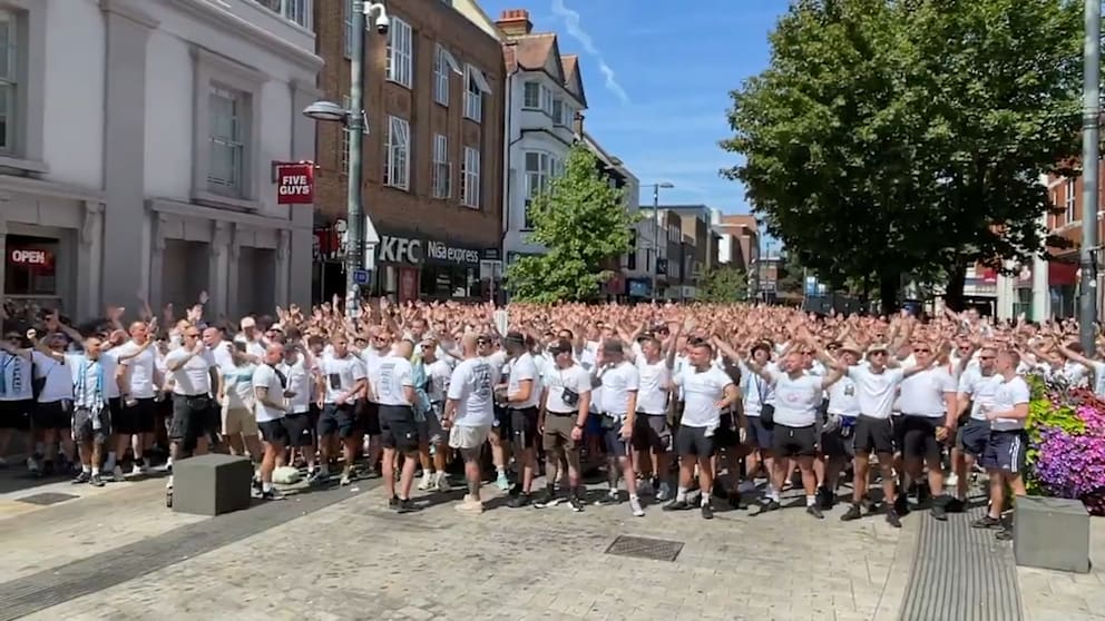 Hansa-Fans beeindrucken in England