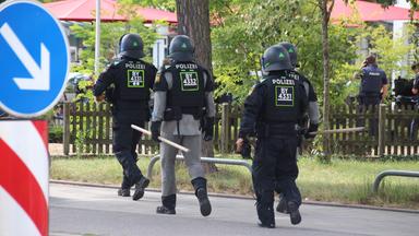 Messerangriff in Regensburger Bank: Polizei im Großeinsatz