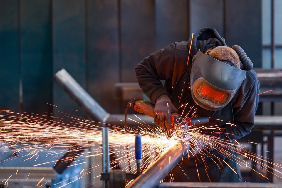 Mögliche Auswirkungen verlängerten befristeten Arbeitsverhältnissen auf junge Arbeitnehmer