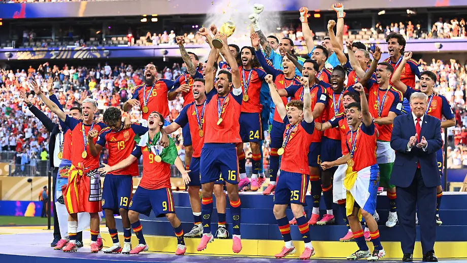 Spanien feiert Weltmeistertitel: Ein triumphaler Moment für ‘La Furia Roja’