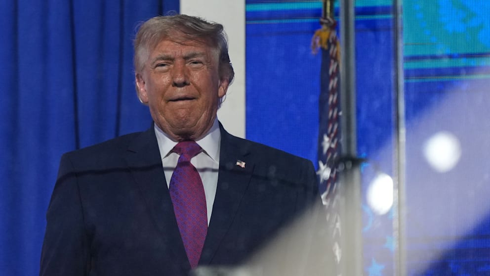 Geburtstagsfeier in Washington: Hitze und Trump im Fokus