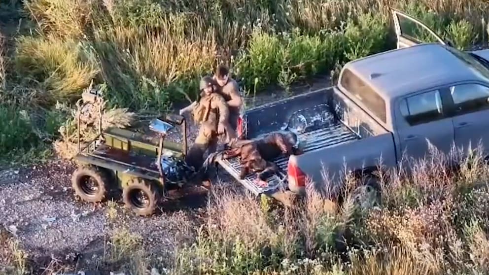 Wie in einem Actionfilm: Ukraine-Offizier rettet Soldaten aus Todeszone
