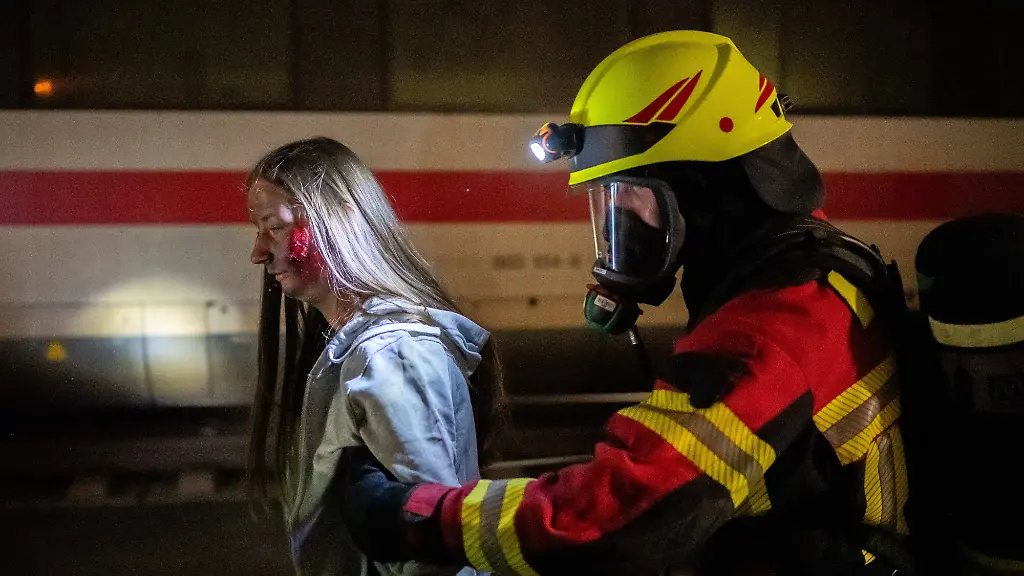 Katastrophale Übung in Thüringer ICE-Tunnel zeigt Mängel auf