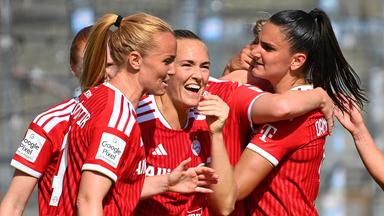 Bayern-Frauen in Frühform für den Supercup