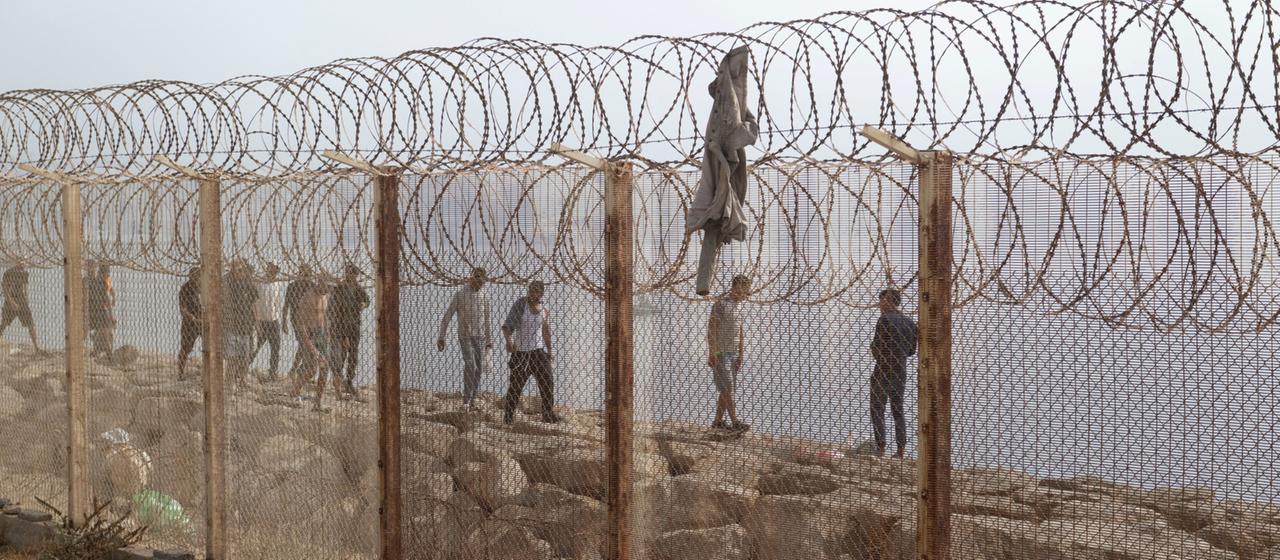 Herausfordernde Situation in Fnideq nach Massenandrang in Ceuta