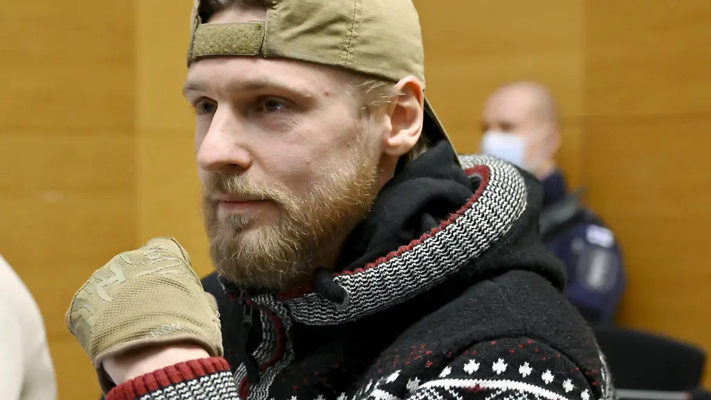 Finnland reduziert Haftstrafe für Anführer russischer Neonazi-Miliz