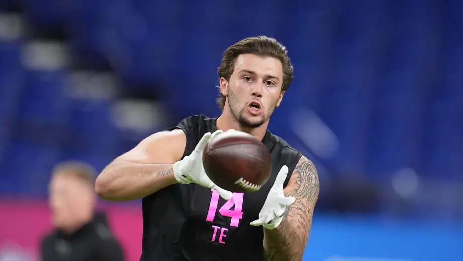 Robinson unterschreibt Rekord-Deal bei den Falcons
