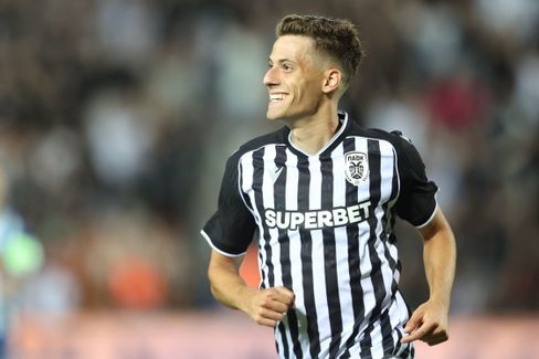 Transfergespräche und Wechsel in der Bundesliga