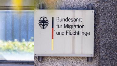 Die Überprüfung des Schutzstatus von Syrern durch das BAMF