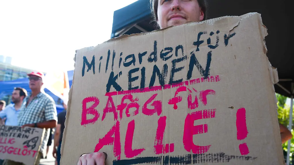 Rückgang bei Bafög-Empfängern auf 25-Jahres-Tief