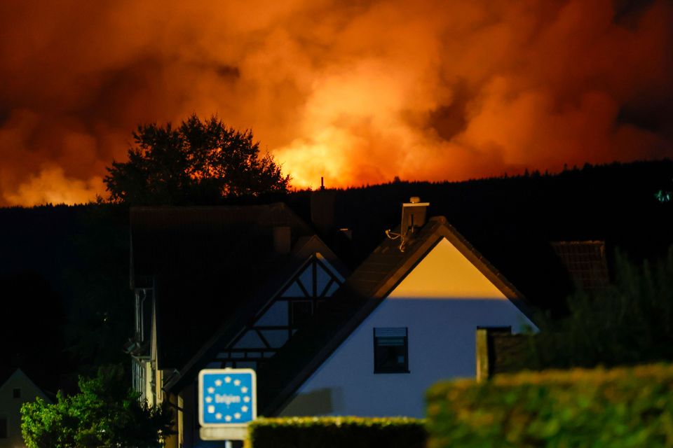 Brand im Hohen Venn bedroht Monschau