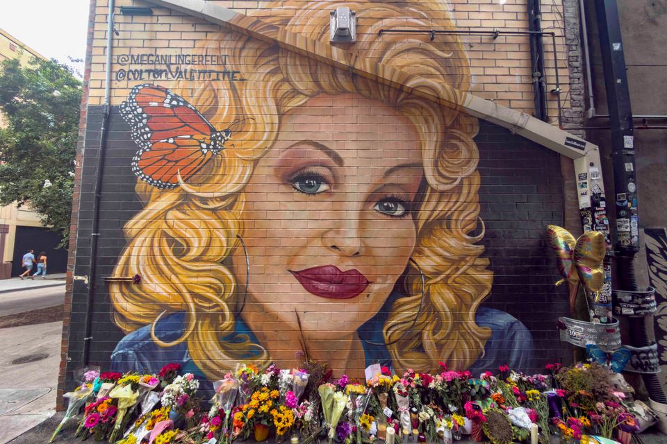 Flughafen in Nashville soll nach Dolly Parton benannt werden