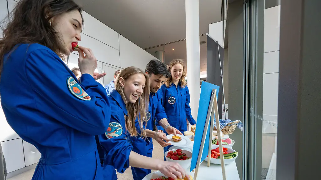 Probanden schließen 100-tägige „Marsmission“ ab