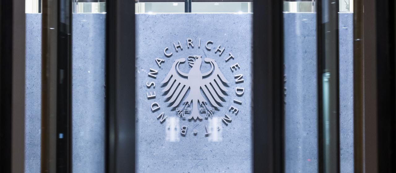 Neue operative Befugnisse für Nachrichtendienste