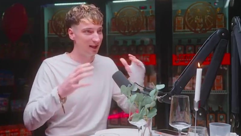 Rapper Beslik äußert sich bei „Take me Späti“ zum politischen Umsturz
