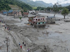 Herausforderungen und Rettungsfortschritte im Flutgebiet an der Grenze zwischen China und Nepal